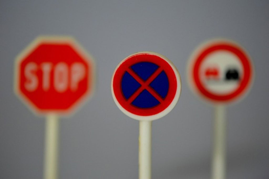 調査不可を示すバツ印のアイコン